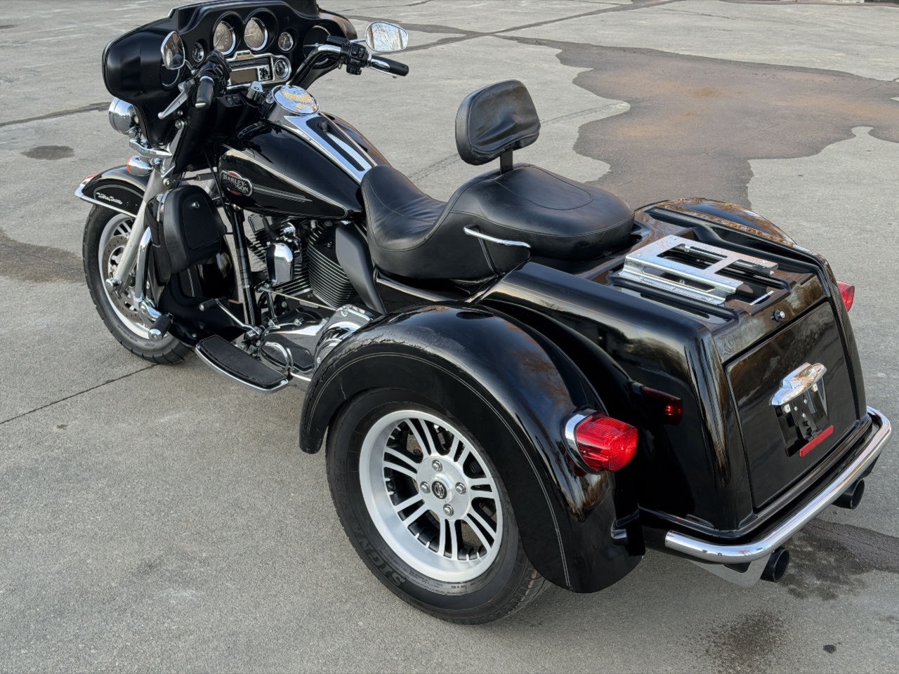 2009 Harley-Davidson FLHTCUTG Tri Glide Ultra Classic